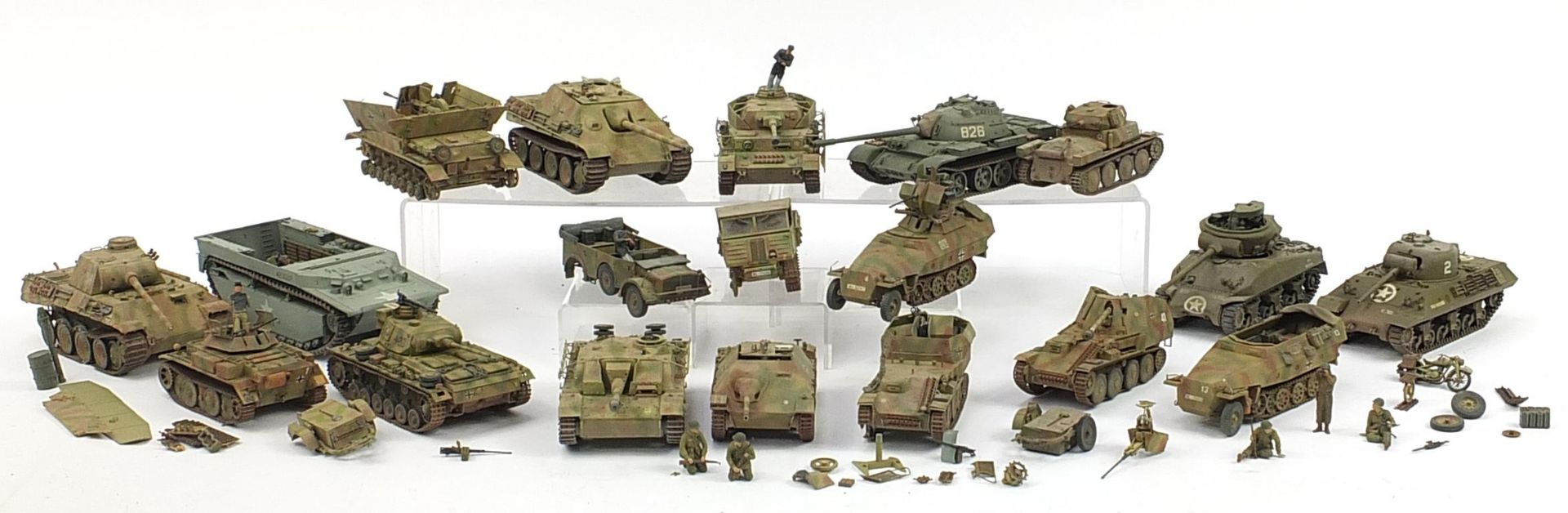 Collection of model kit army vehicles, the largest 22cm in length