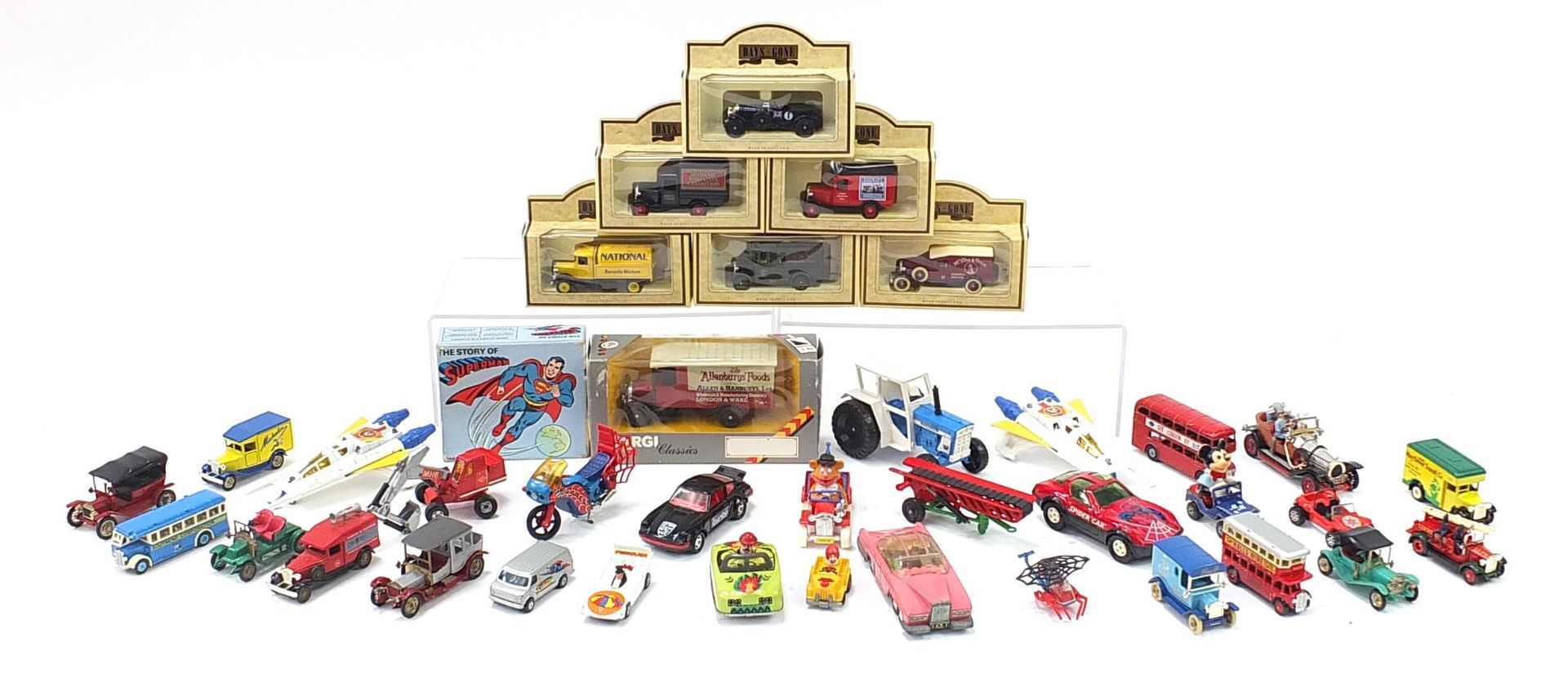 Collection of vintage and later diecast vehicles including Corgi, Matchbox and Dinky