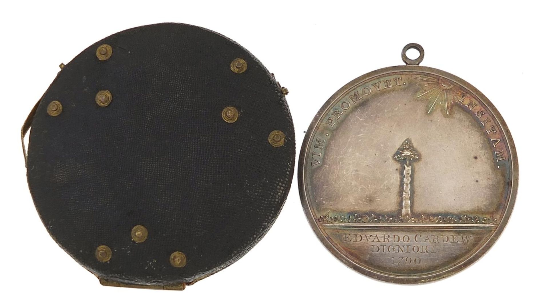 Georgian white metal medallion with shagreen case, the medallion engraved Edvardo Cardew Digniori