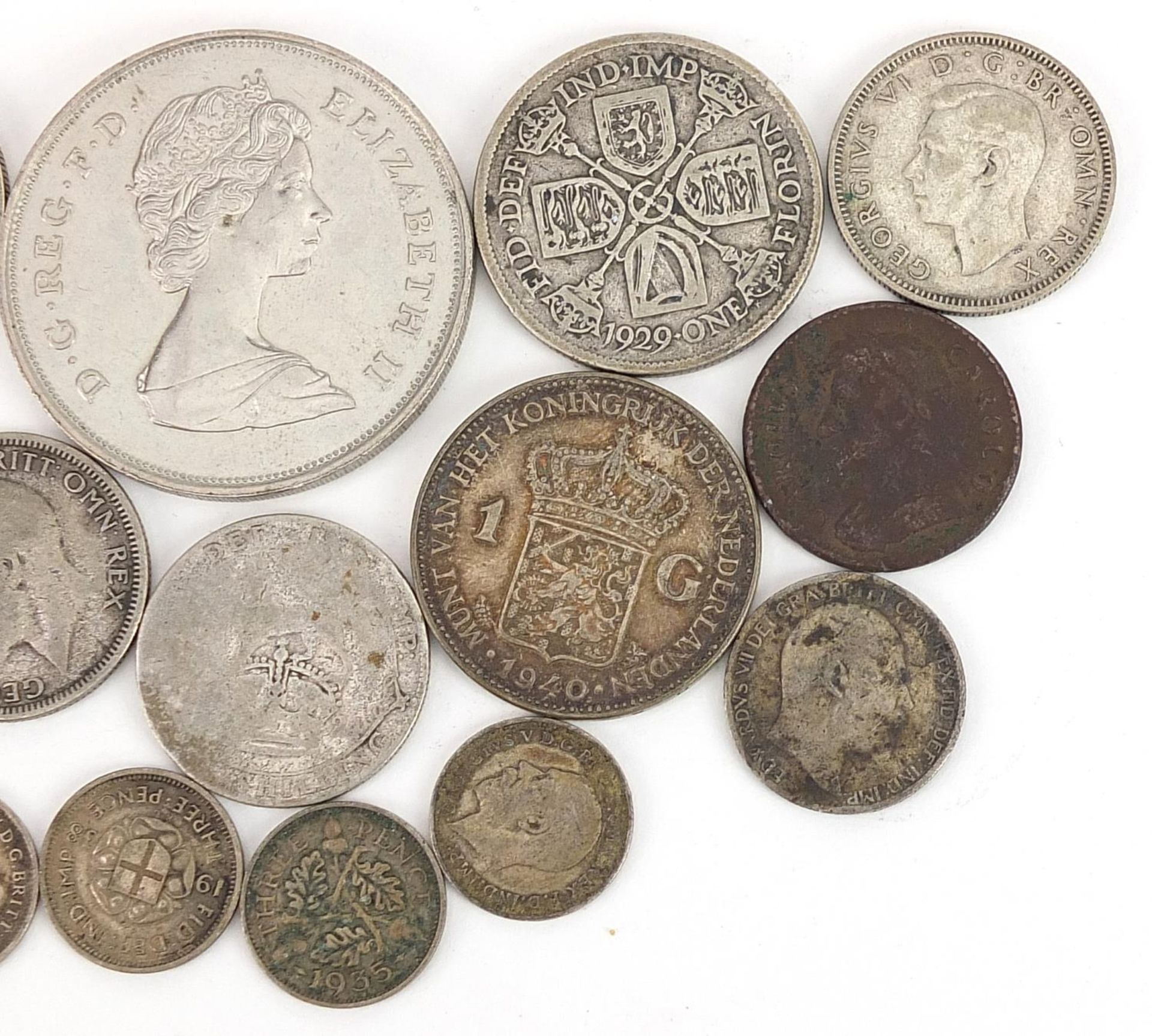 17th century and later British and world coinage including florins and shillings - Bild 3 aus 3