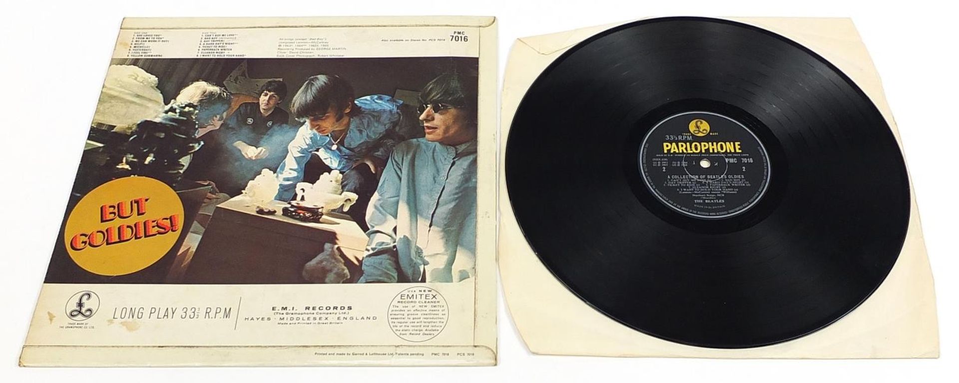 The Beatles, John Lennon & Yoko Ono vinyl LP records including Walls and Bridges with poster, - Image 37 of 41