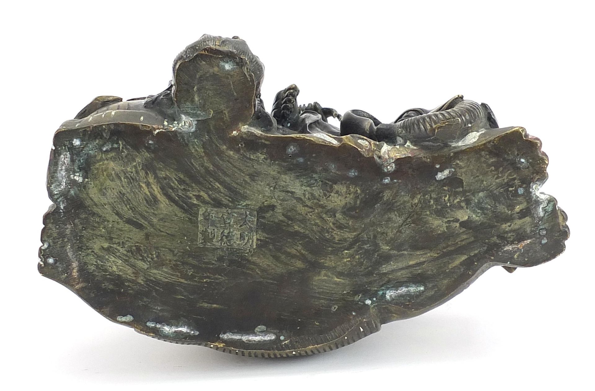 Chinese patinated bronze study of Guanyin seated on an elephant, 29.5cm high - Image 4 of 5