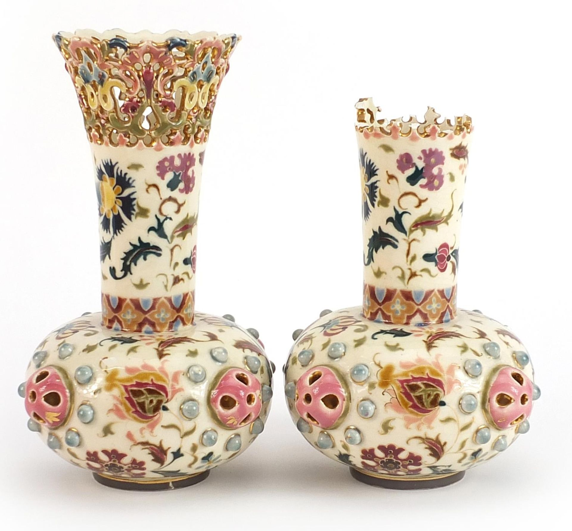 Zsolnay Pecs, pair of Hungarian pottery vases with pierced rims hand painted with stylised - Bild 3 aus 5