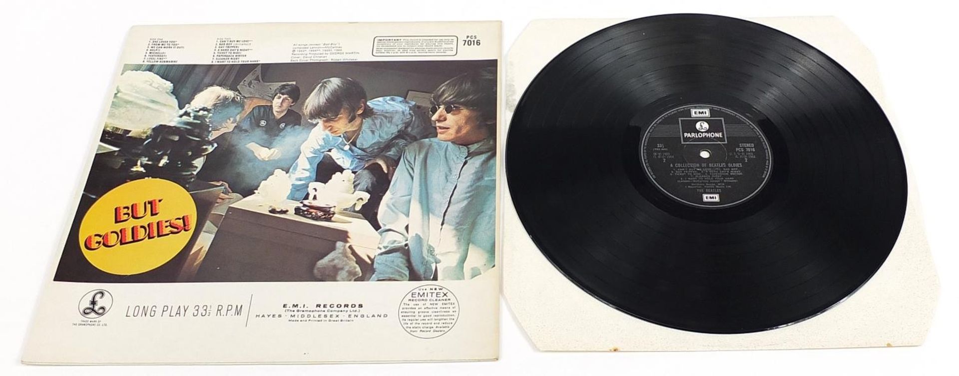 The Beatles, John Lennon & Yoko Ono vinyl LP records including Walls and Bridges with poster, - Image 33 of 41