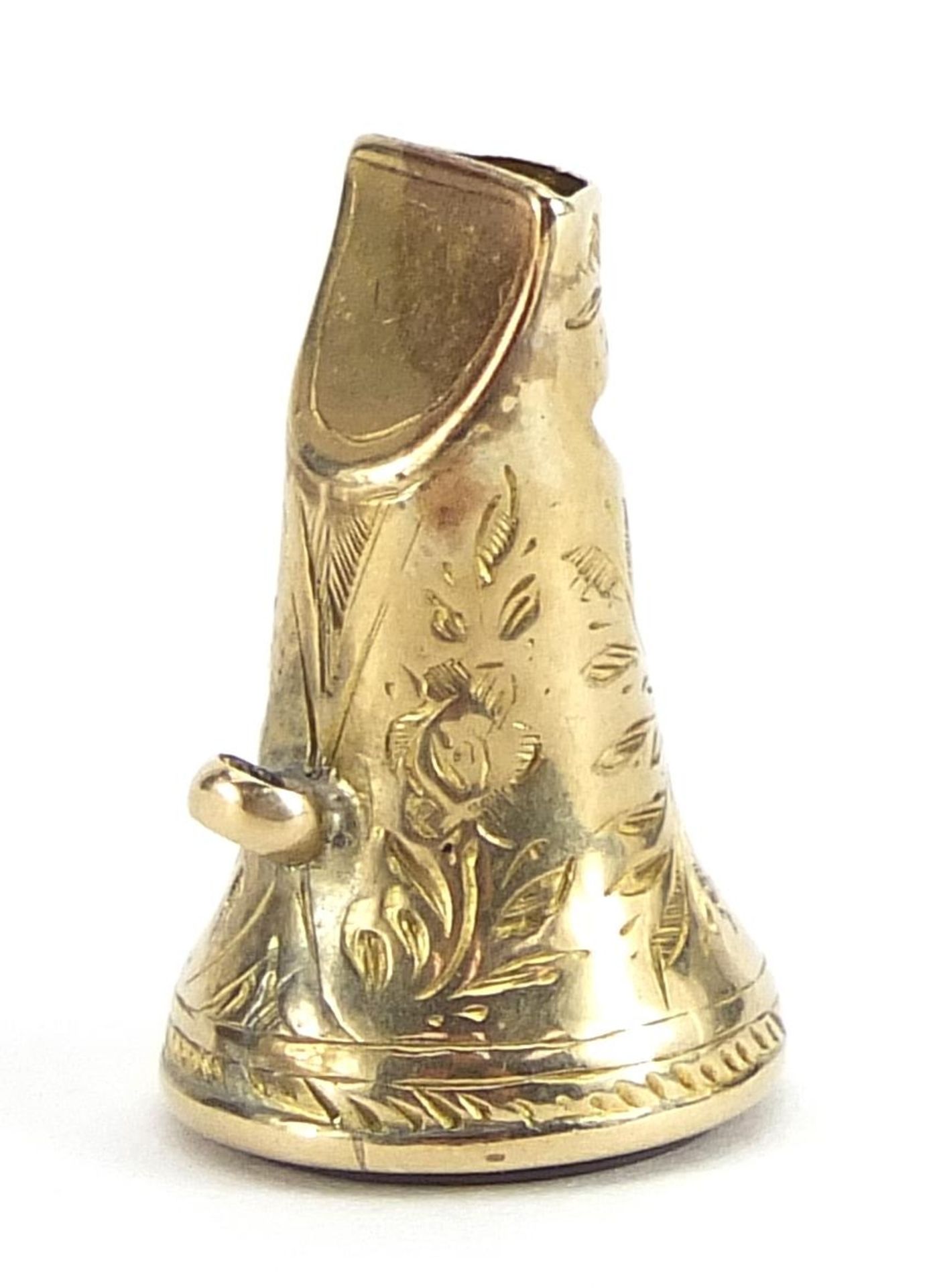 Antique unmarked gold Sardonyx whistle fob, (tests as 9ct gold) 1.8cm high, 1.6g - Image 2 of 3
