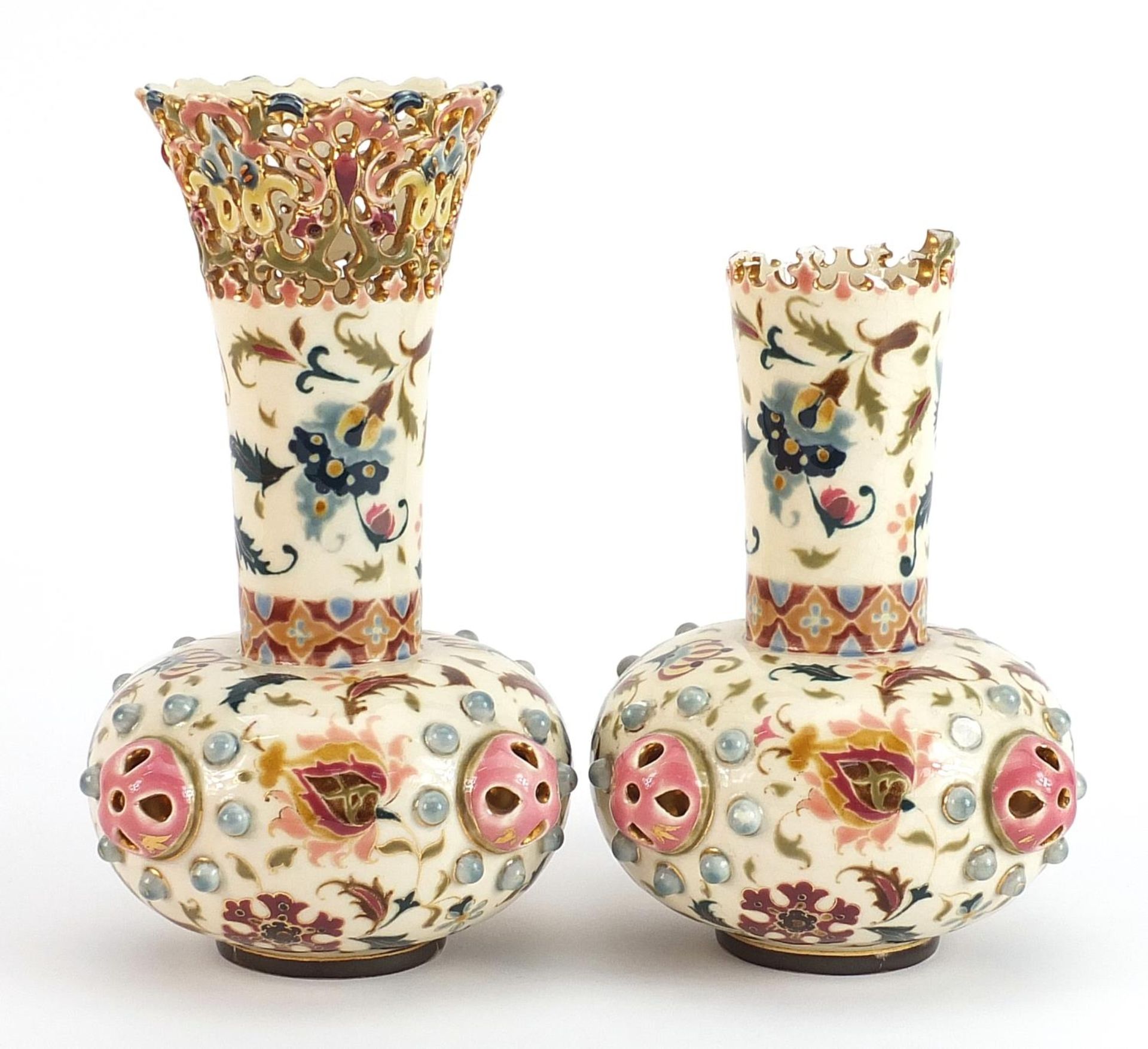 Zsolnay Pecs, pair of Hungarian pottery vases with pierced rims hand painted with stylised - Bild 2 aus 5
