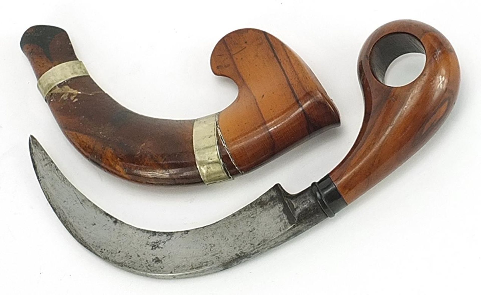 Unusual curved knife with steel blade and hardwood sheath, 17.5cm in length