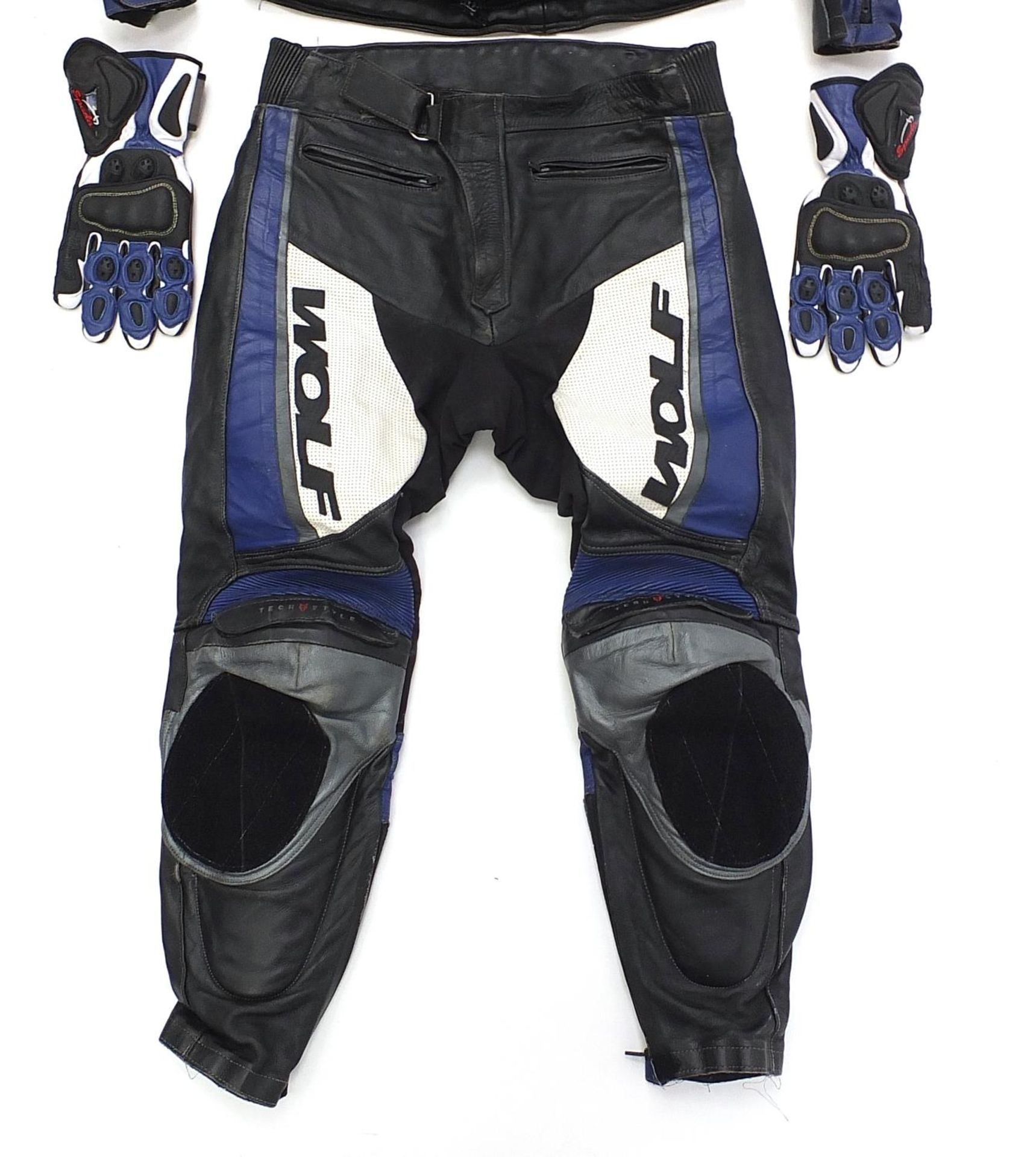 Wolf, Spirit of the Wild two piece motorcycle leathers and a pair of Spada gloves, the jacket size - Image 3 of 5