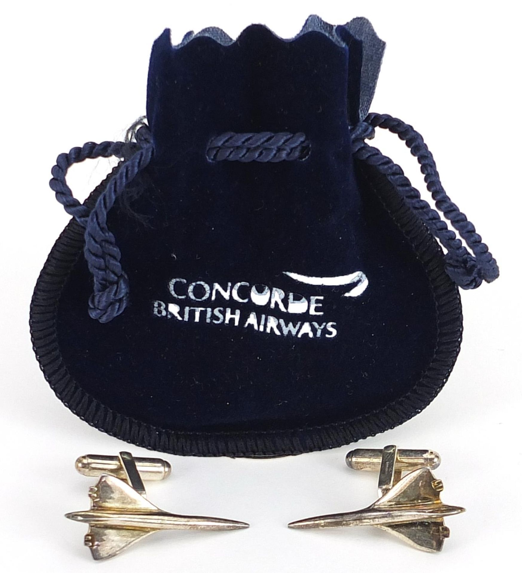 Links of London, pair of silver Concorde cufflinks with cloth pouch, 3.2cm in length, 9.8g
