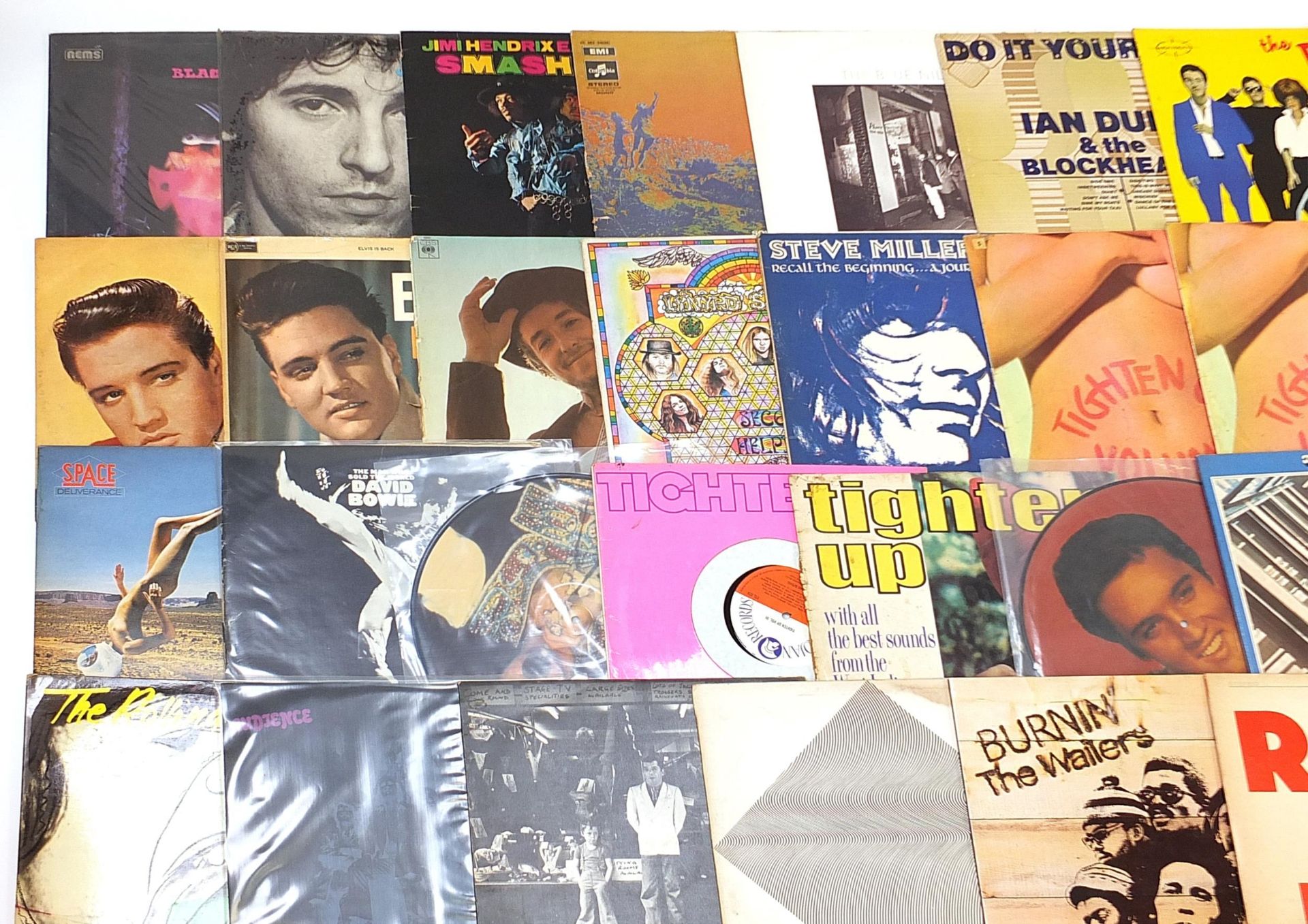 Vinyl LP records and picture discs including Black Sabbath, The Beatles, Elvis Presley, The - Image 2 of 5