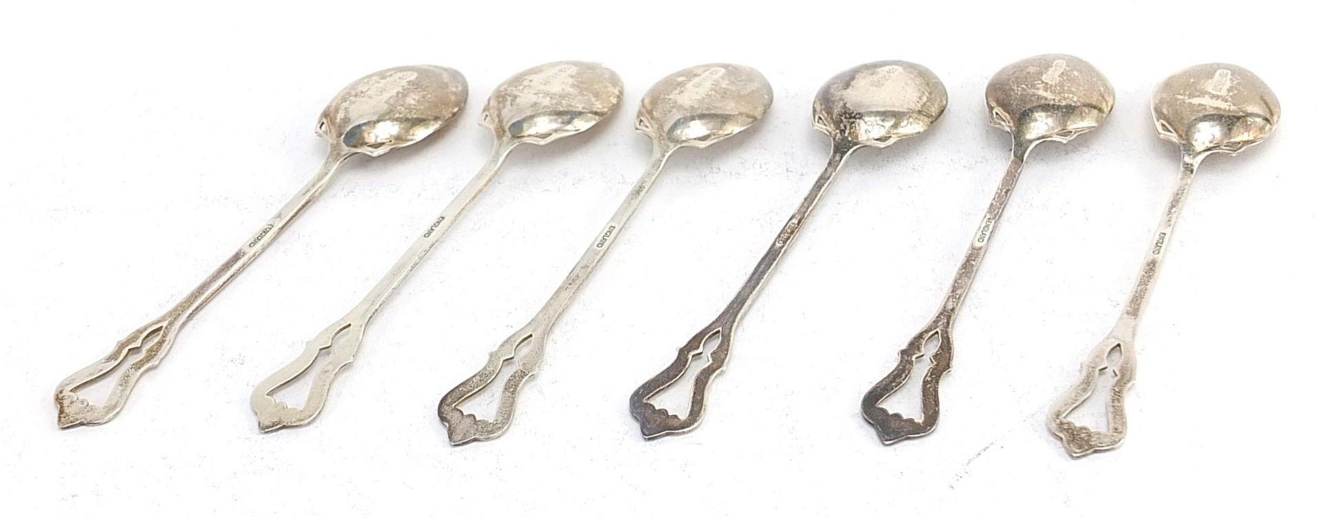 Henry Clifford Davis, set of six Art Nouveau style silver teaspoons housed in a velvet and silk - Image 3 of 5