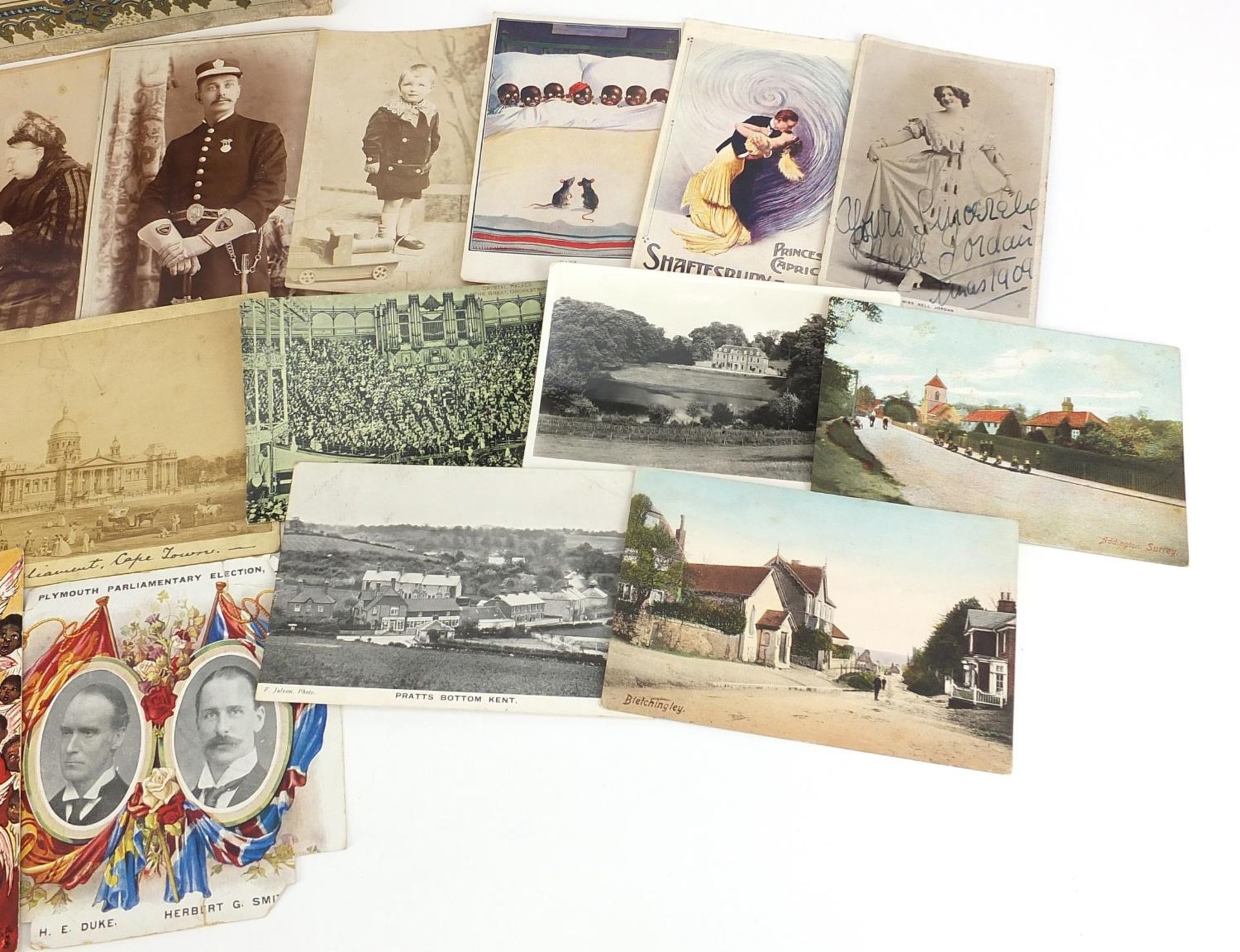 Postcards and ephemera including Victorian Rifles, black and white photograph of The Houses of - Bild 4 aus 5