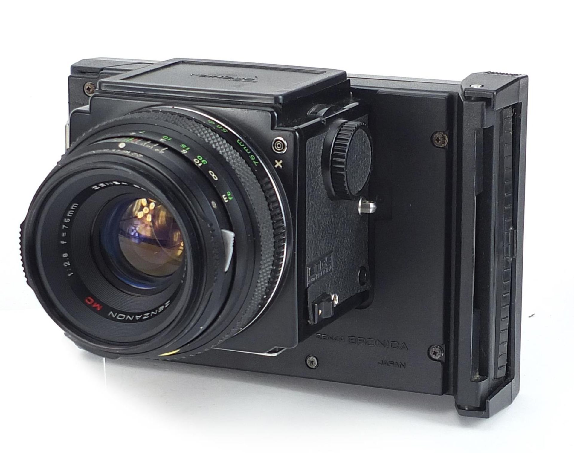 Zenza Bronica ETRS film camera with a Metz flash unit - Bild 3 aus 5