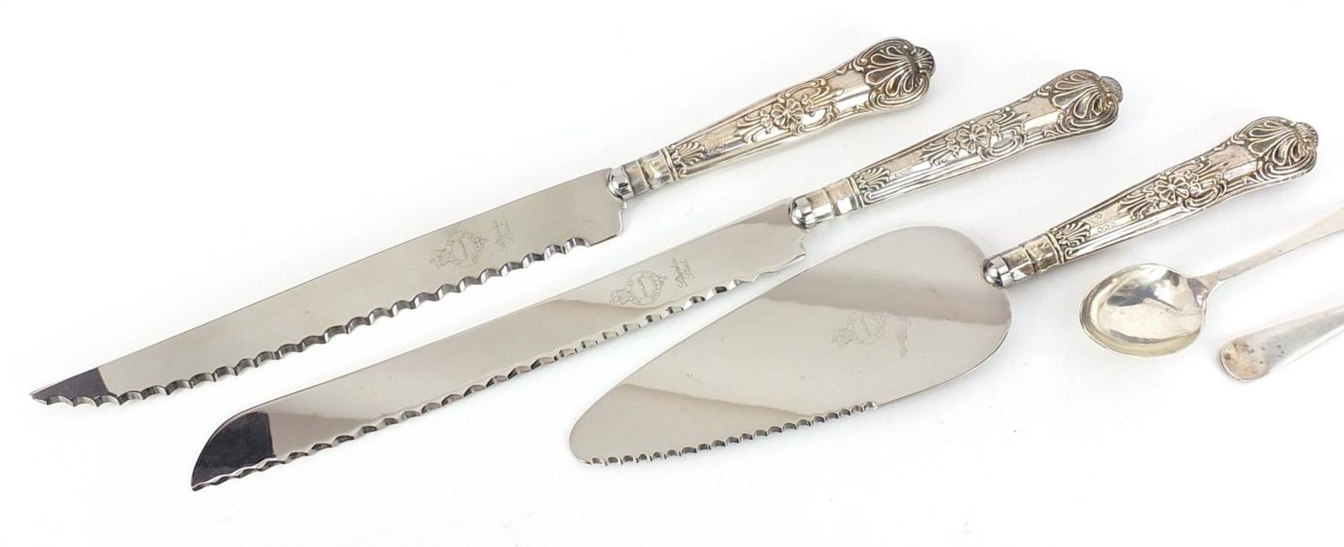 Silver items comprising teaspoon, fork, two silver handled bread knives and a silver handled cake - Image 2 of 5