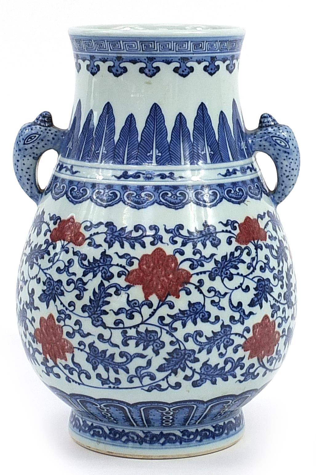 Chinese blue and white with iron red porcelain vase with animalia handles hand painted with flower