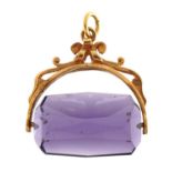 9ct gold amethyst swivel fob, 2.2cm high, 5.9g