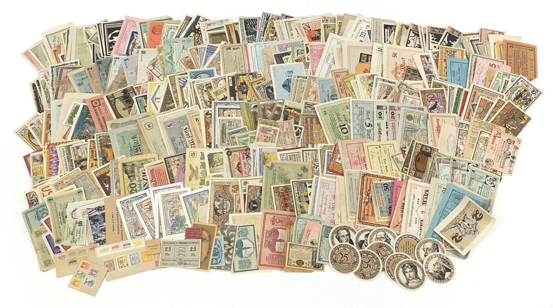 Extensive collection of early 20th century and later German banknotes