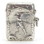 Golfing interest silver vesta embossed with a golfer, 4.5cm high, 22.2g