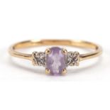 9ct gold amethyst and diamond ring, size T, 1.5g