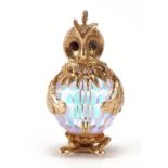 Large 9ct gold and crystal owl charm, 3.2cm high, 12.8g