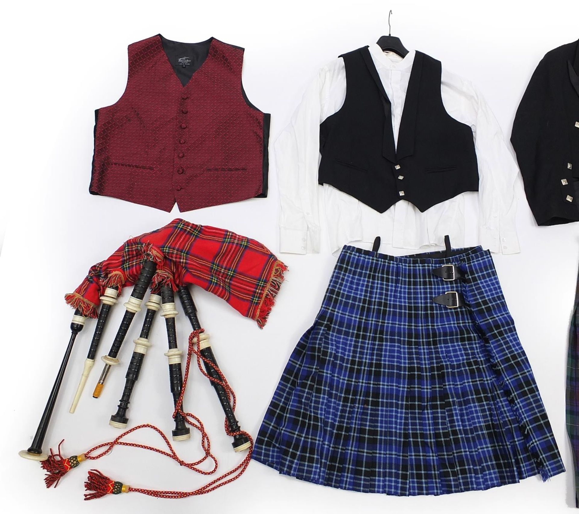 Set of Scottish bagpipes with two kilts and a suit - Image 2 of 7