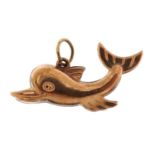 9ct gold dolphin charm, 2.8cm wide, 0.9g