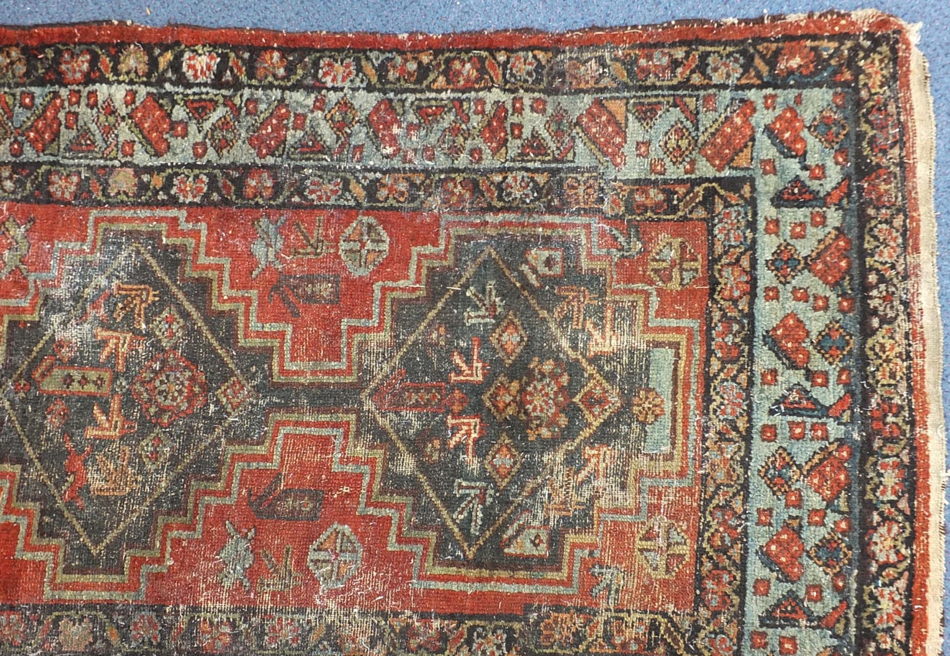 Rectangular red and blue ground rug having an all over geometric design, 190cm x 108cm - Image 3 of 6