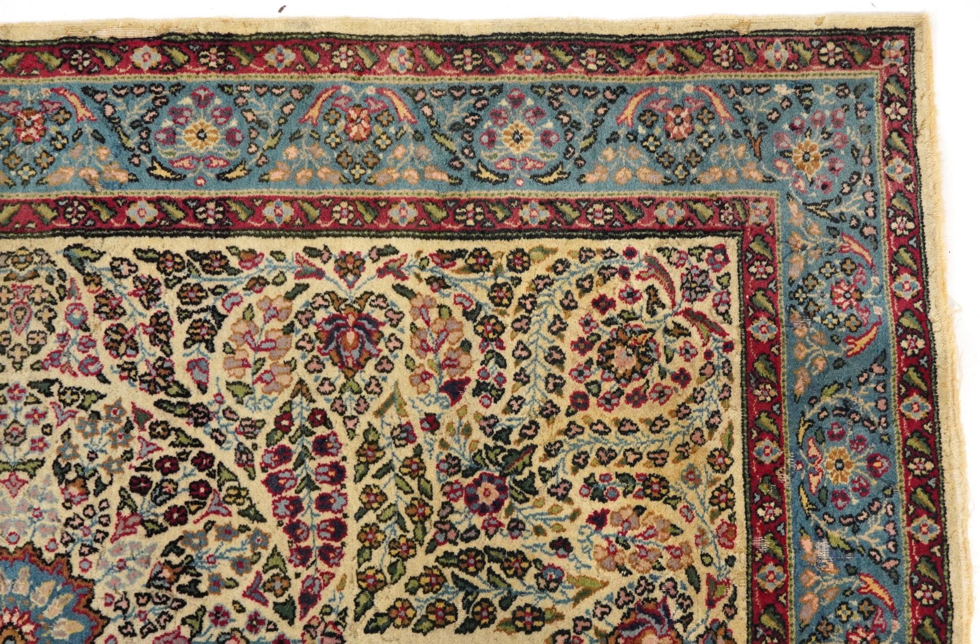 Rectangular Persian cream and blue ground rug having an all over floral design, 182cm x 125cm - Image 3 of 6