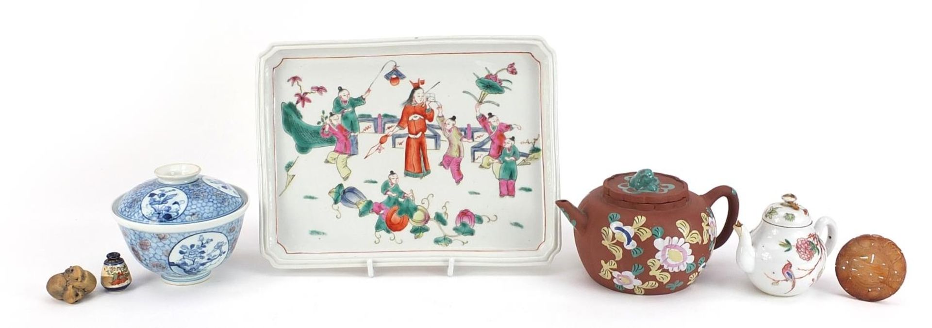 Chinese and Japanese ceramics and sundry items including famille rose tray hand painted with figures