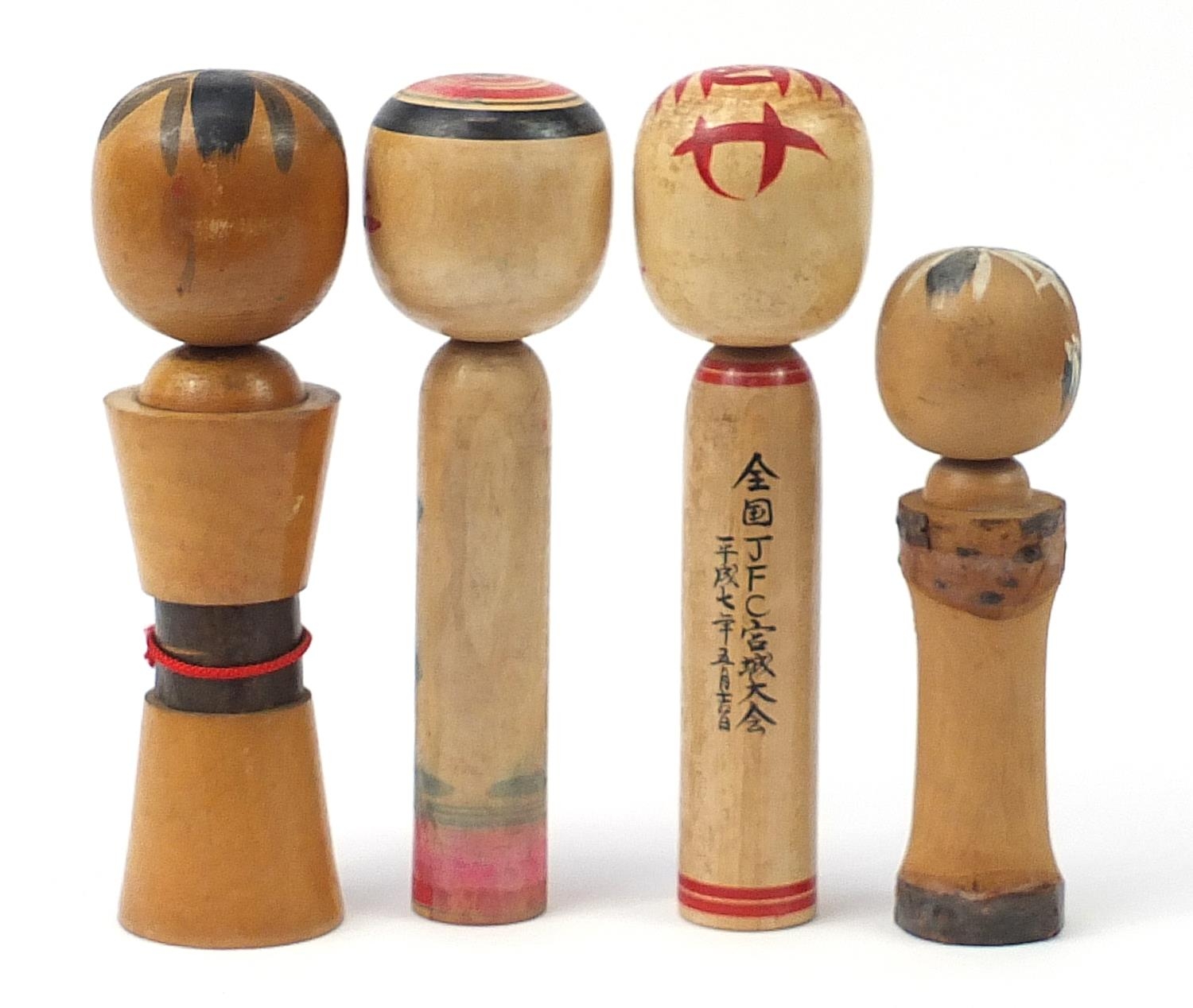 Four Japanese Kokeshi dolls, the largest 31cm high - Image 2 of 3