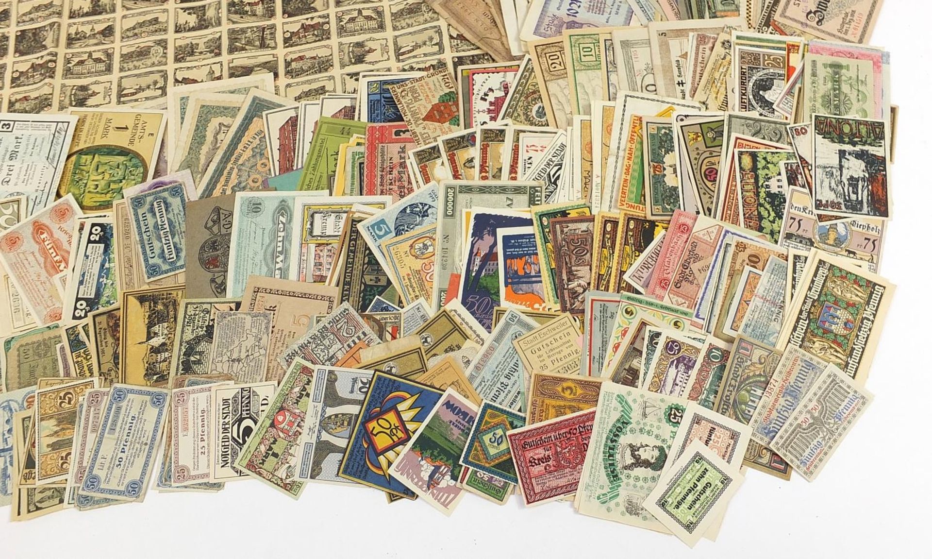 Extensive collection of early 20th century and later German banknotes - Image 5 of 5