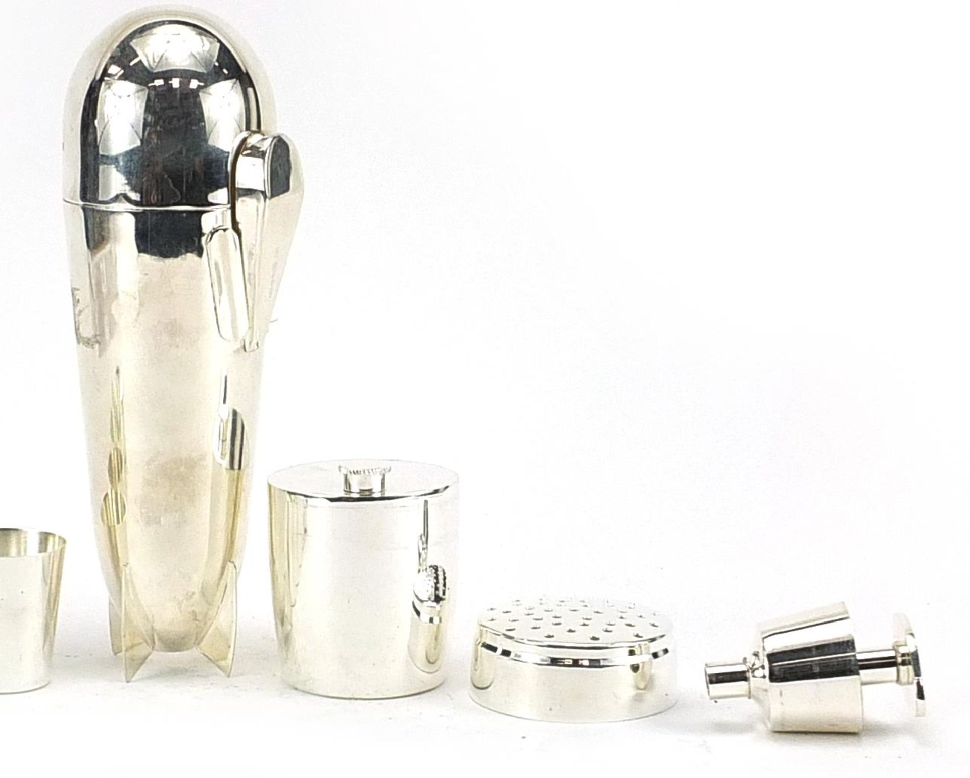 Silver plated cocktail shaker in the form of an aeroplane bomb, 24cm high - Image 3 of 3