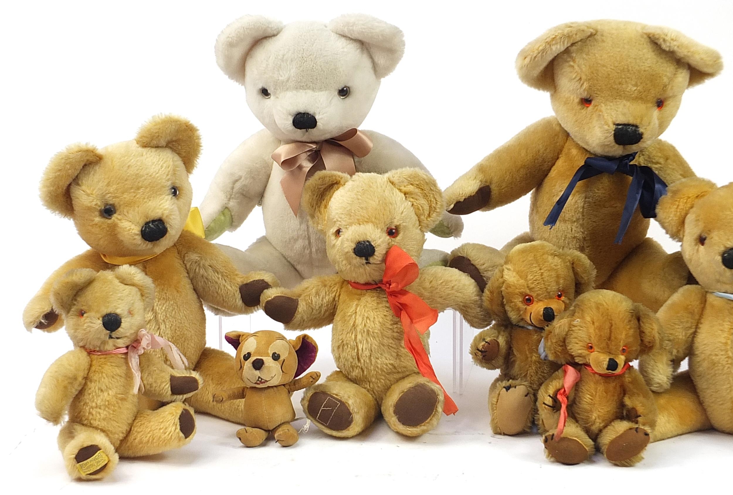 Twelve vintage and later teddy bears including Merrythought, the largest 48cm high - Image 2 of 4