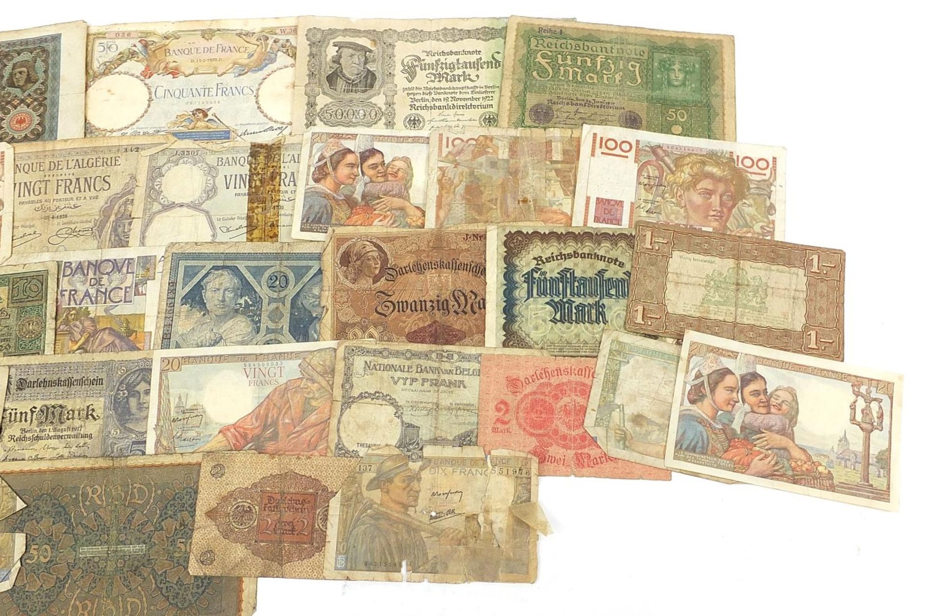 Collection of world banknotes - Image 3 of 3