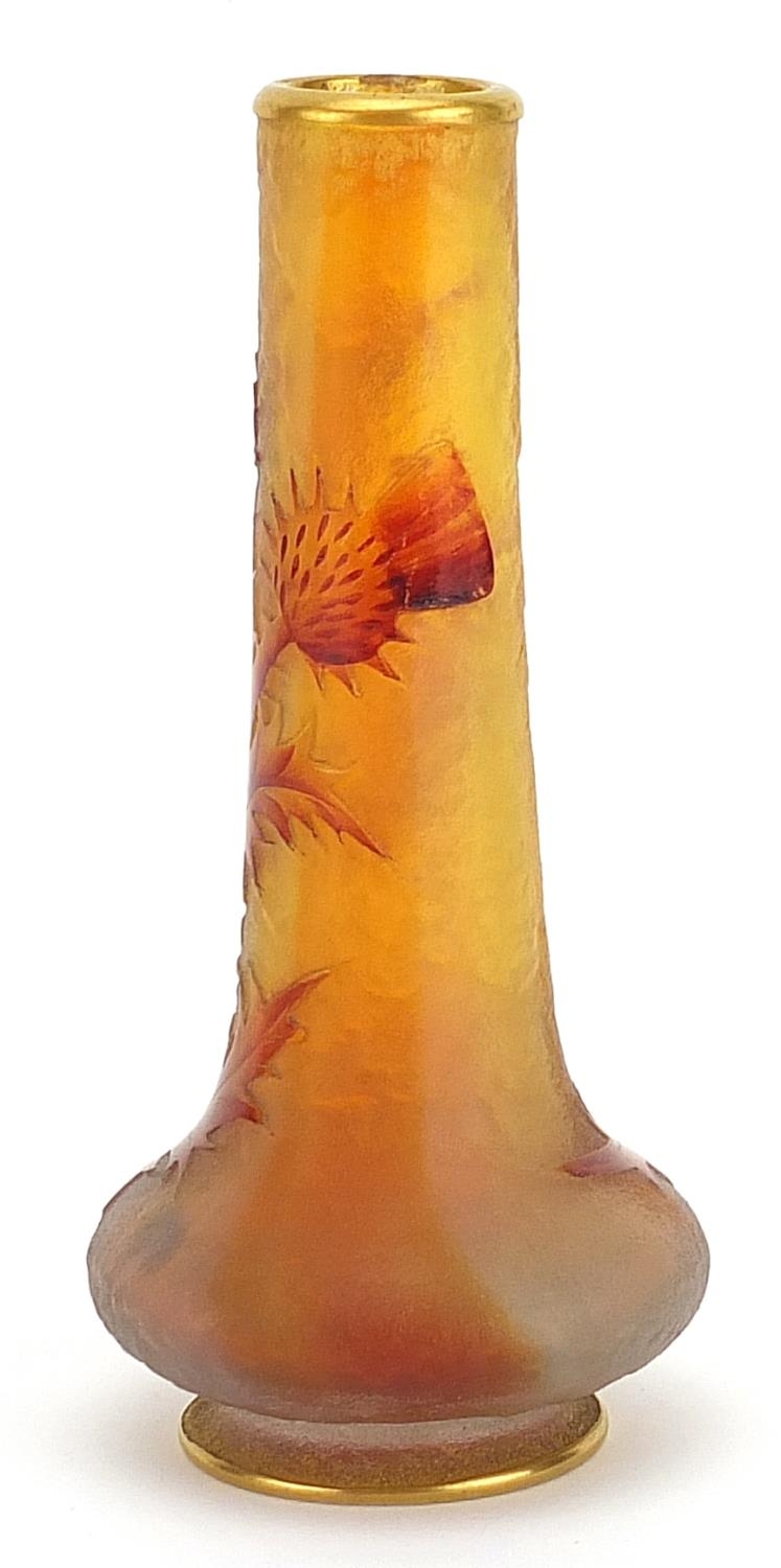 Daum Nancy, French cameo glass vase hand painted with thistles, signed Daum Nancy to the base, - Bild 2 aus 4