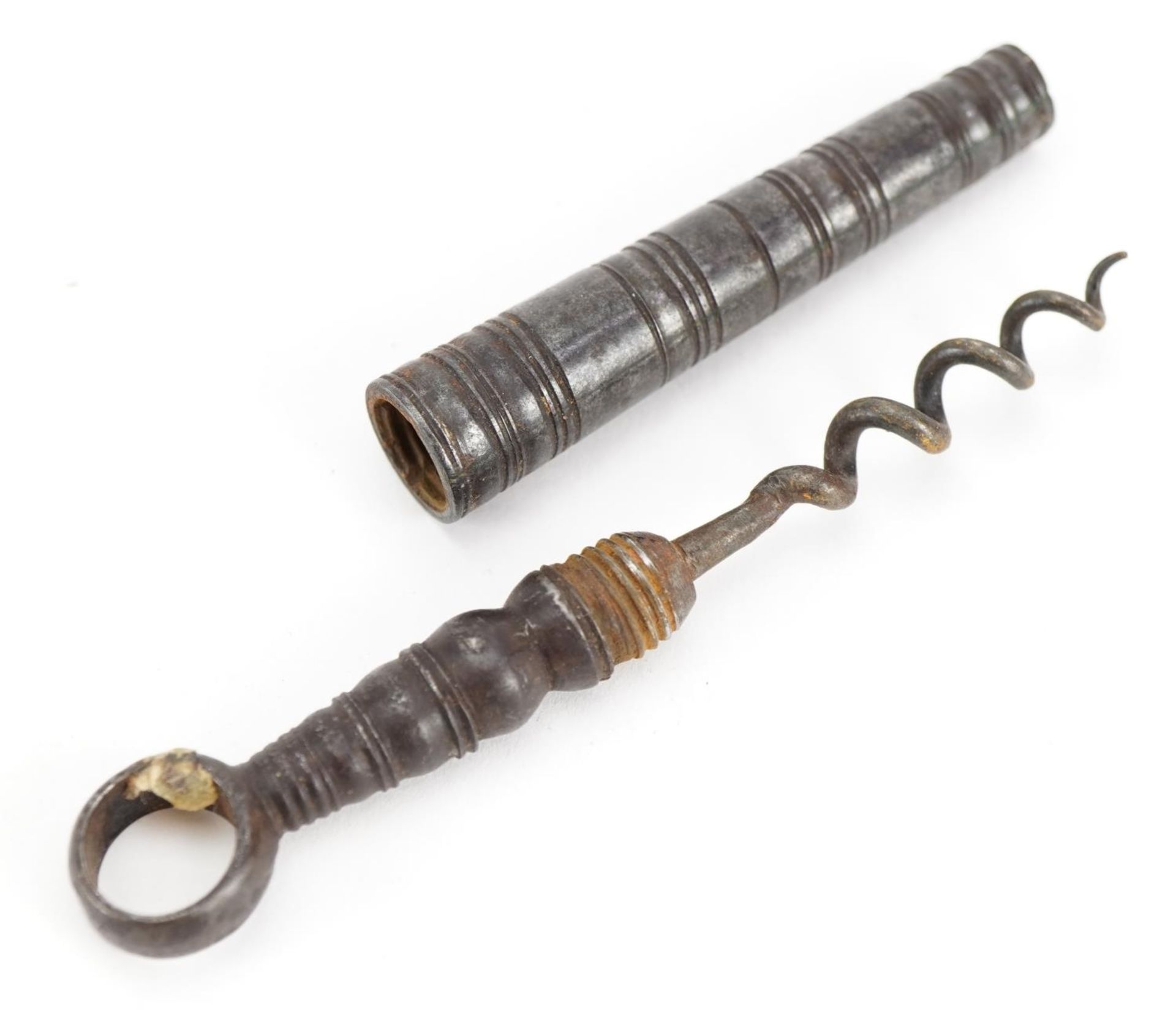 Georgian simple steel corkscrew, 10cm in length - Image 2 of 3