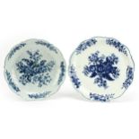 18th century Worcester blue and white draining dish decorated in the pine cone pattern and a