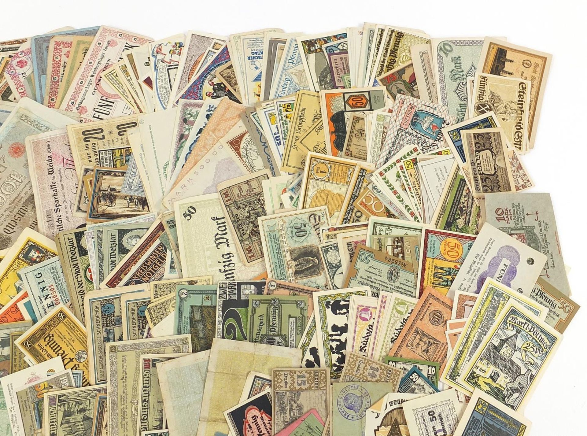 Extensive collection of early 20th century and later German banknotes - Image 3 of 5