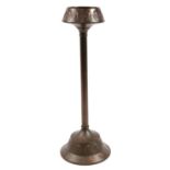 Art Nouveau Daalderop bronzed smoker's stand embossed with stylised motifs, 71cm high
