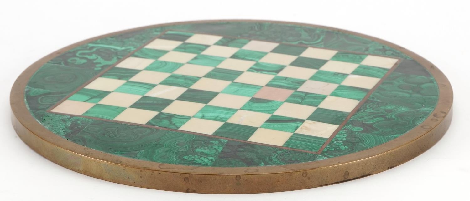 Circular malachite, alabaster and brass chess board, 32.5cm in diameter - Image 2 of 3