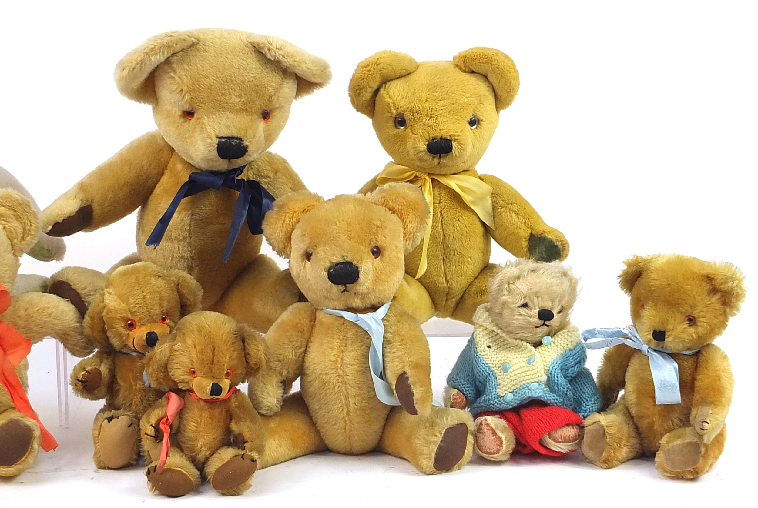 Twelve vintage and later teddy bears including Merrythought, the largest 48cm high - Image 3 of 4