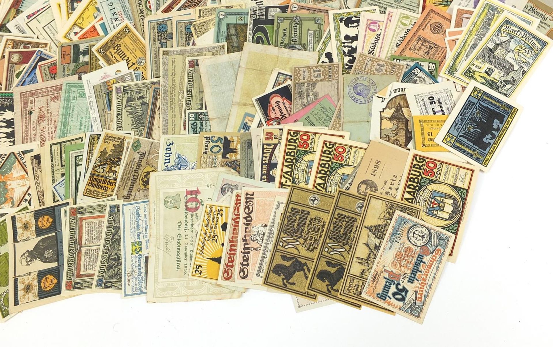 Extensive collection of early 20th century and later German banknotes - Image 5 of 5