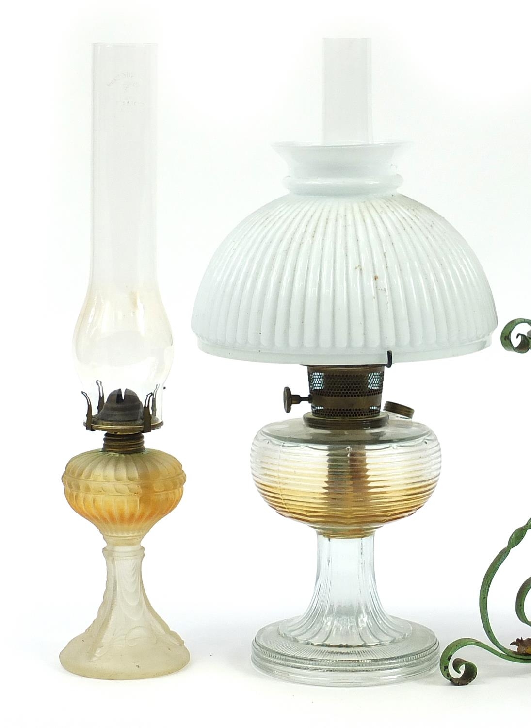 Four antique and later oil lamps, three with glass reservoirs including one with a painted wrought - Bild 2 aus 6