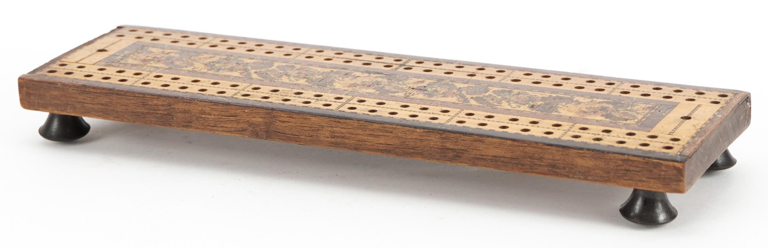 Victorian Tunbridge Ware cribbage board with floral inlay, 25cm x 7cm