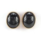 Pair of 9ct gold cabochon black star diopside stud earrings, 7mm high, 1.8g