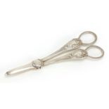 Martin, Hall & Co, pair of Victorian silver grape scissors, Sheffield 1876, 17cm in length, 101.7g