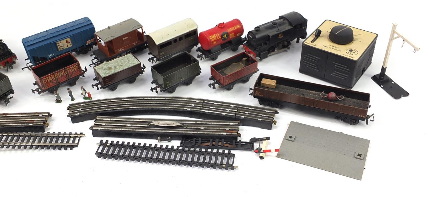 OO gauge model railway locomotives, carriages and accessories including three Trix TTR locomotives - Image 3 of 3