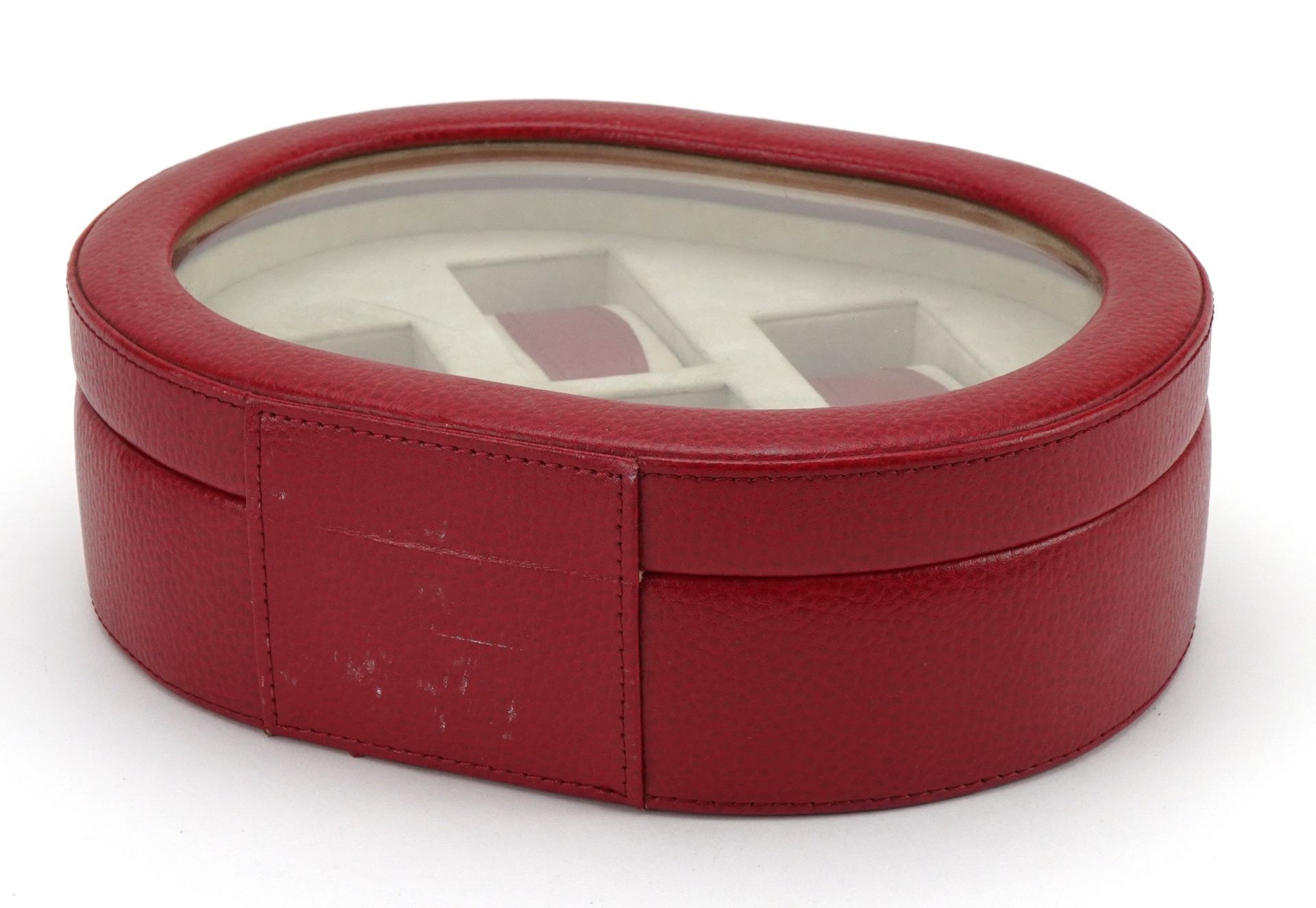 Red leather and suede wristwatch display case, 7.5cm H x 23.5cm W x 18.5cm D - Image 3 of 4