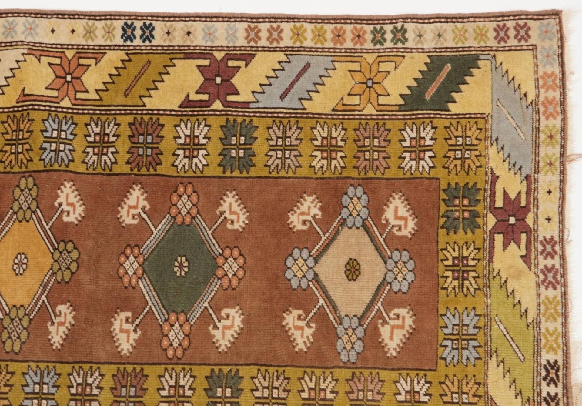 Rectangular beige ground rug with all over geometric design, 200cm x 117 - Image 3 of 5
