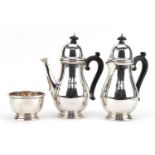 G Bryan & Co, George V silver teapot, coffee pot and sugar bowl, the teapot coffee pot with ebonised